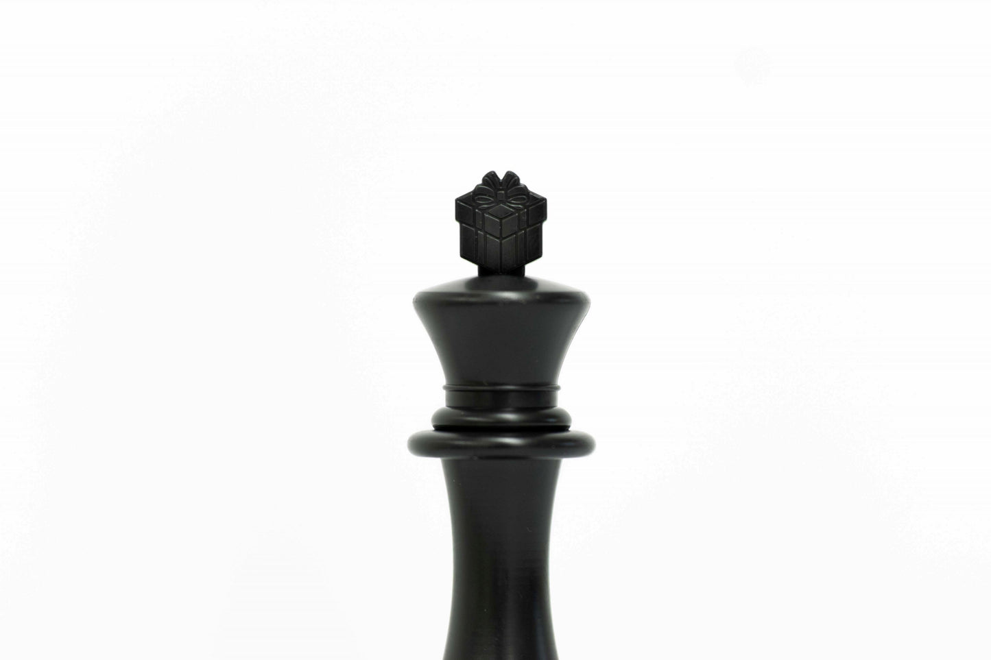 The Gift of Chess - 10 Lightweight Chess Sets